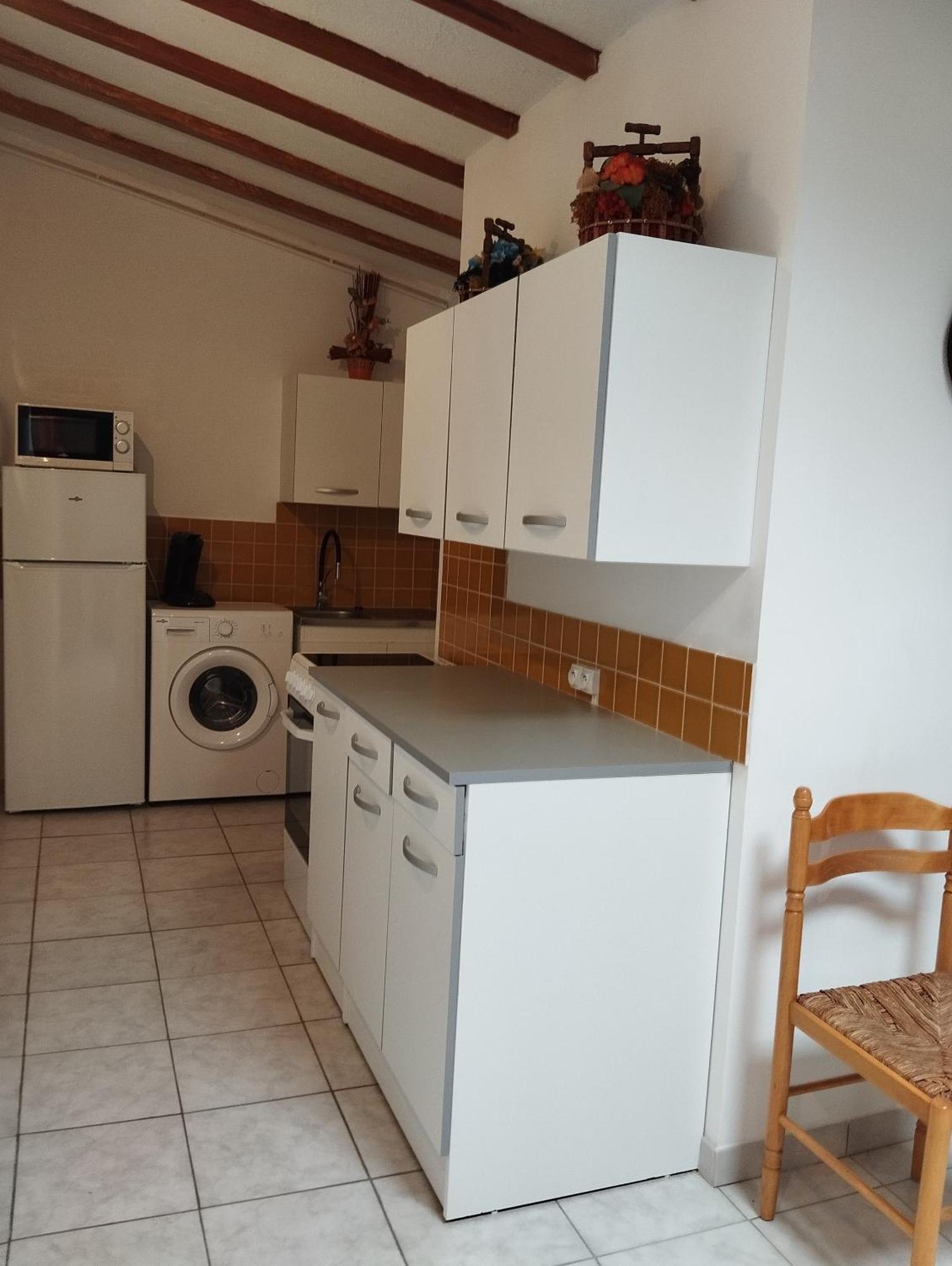 Bienvenue Au Pied Des Alpilles Lägenhet Saint-Étienne-du-Grès Exteriör bild